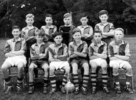 Cove Junior year 4 football team