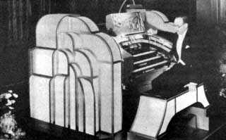 Nuncs at the cinema organ