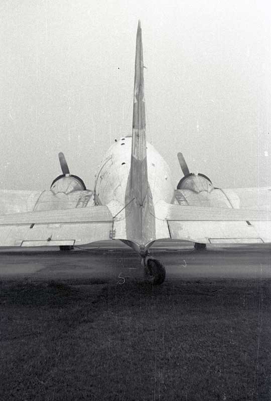 YA-AAC Douglas DC-3 Ariana